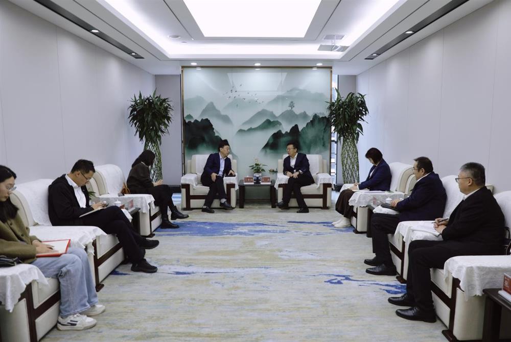 政企聯(lián)動，共謀發(fā)展新路徑！ 濟(jì)南市商務(wù)局一行到產(chǎn)發(fā)集團(tuán)座談交流